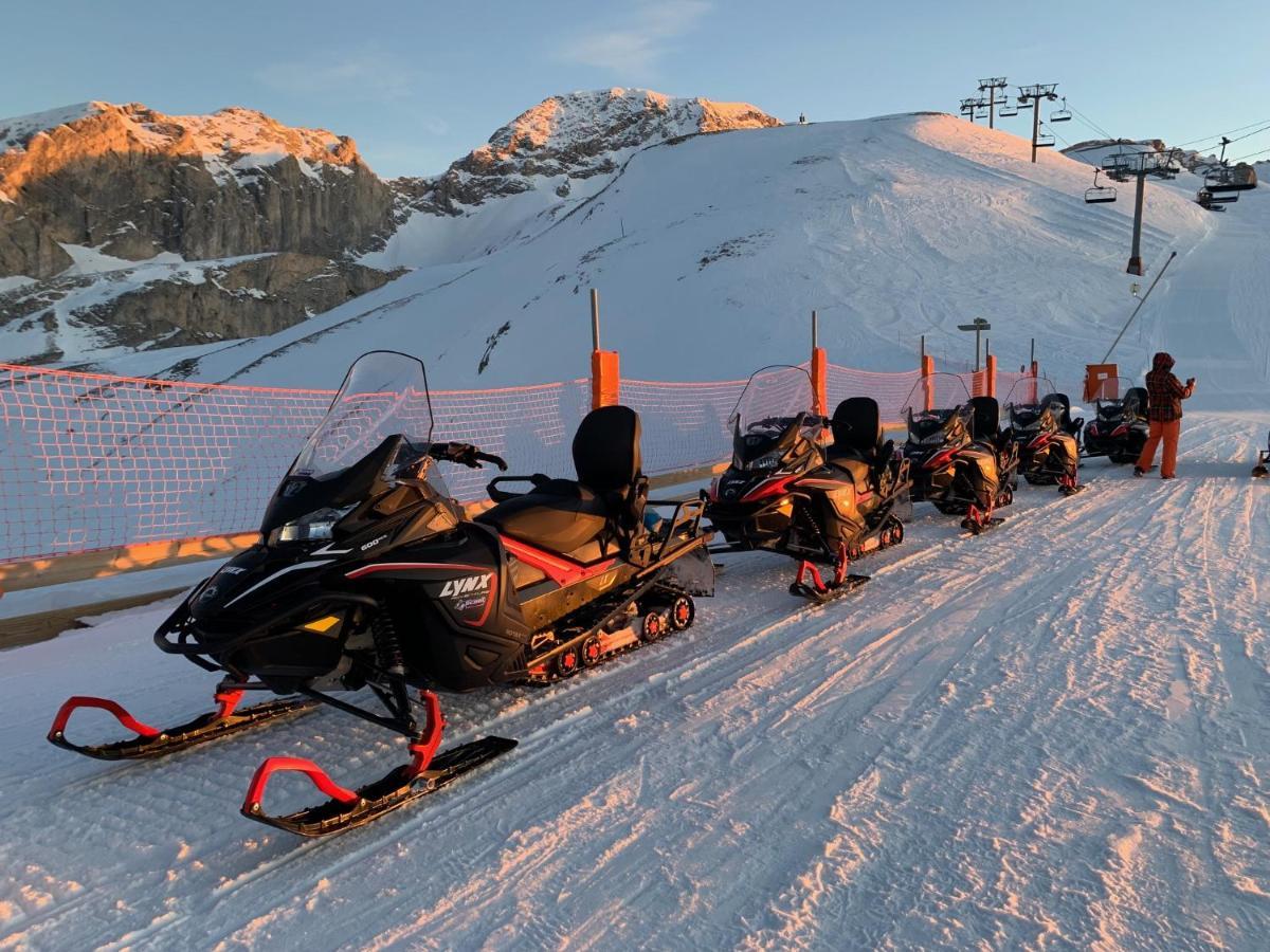 Eden Sur Les Pistes Avec Vue Panoramique Sur La Vallee La Joue du Loup Exterior photo