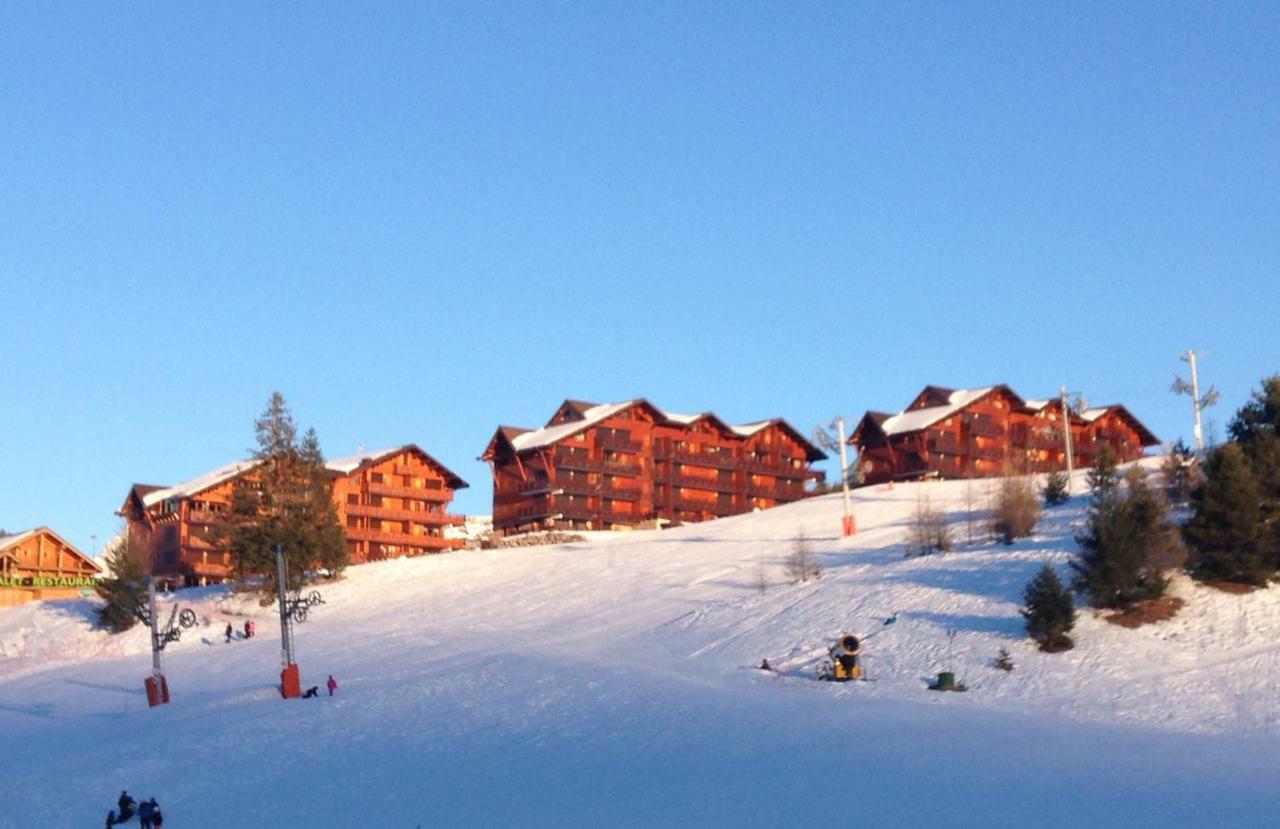 Eden Sur Les Pistes Avec Vue Panoramique Sur La Vallee La Joue du Loup Exterior photo